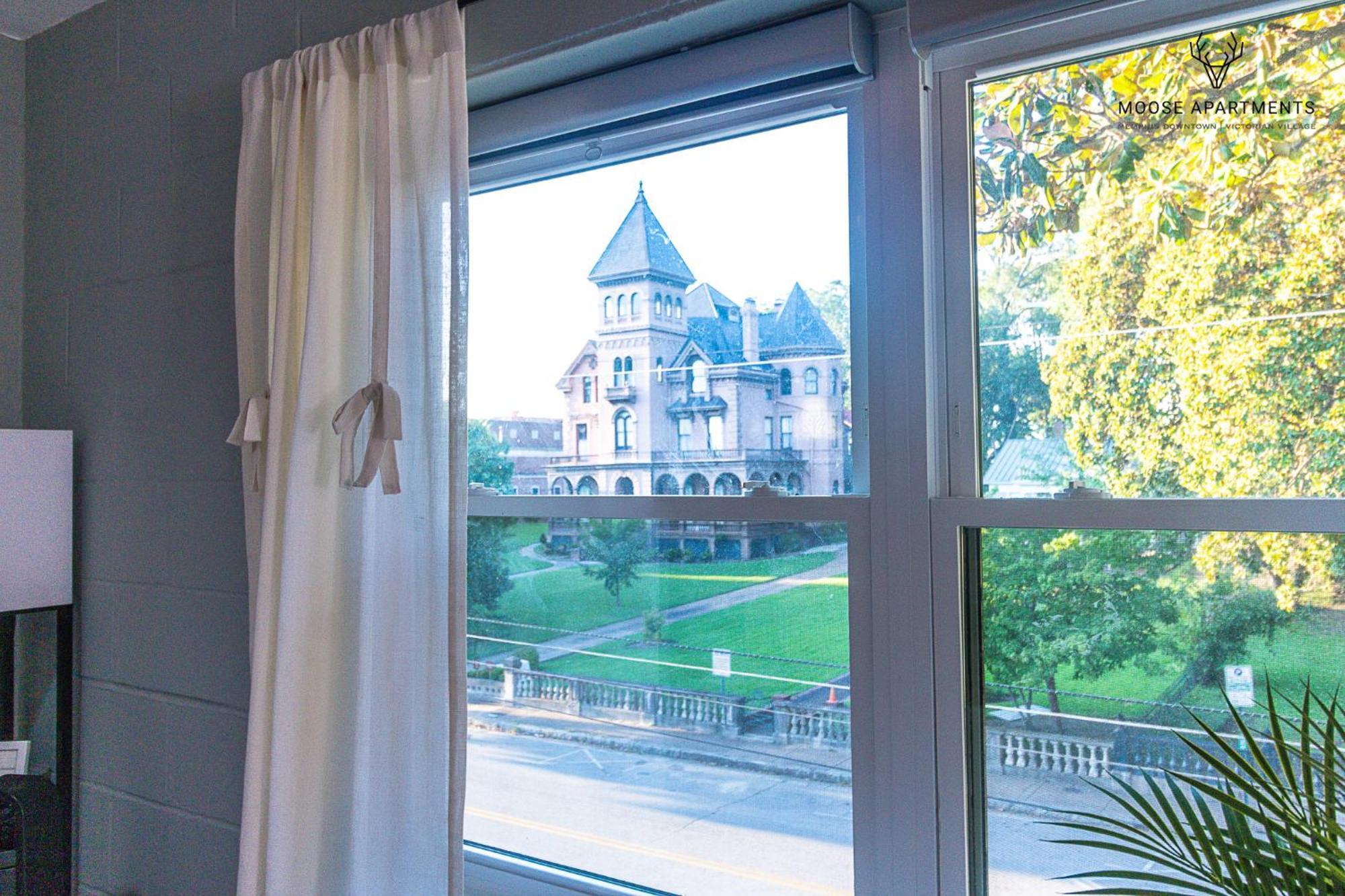 The Moose #7 - Instaworthy Studio With Amazing Views, Free Parking & Heated King Bed Мемфис Екстериор снимка